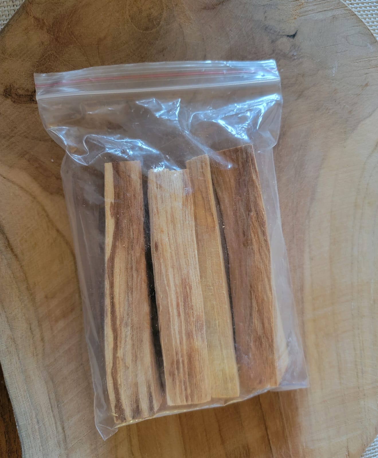 batons de palo santo